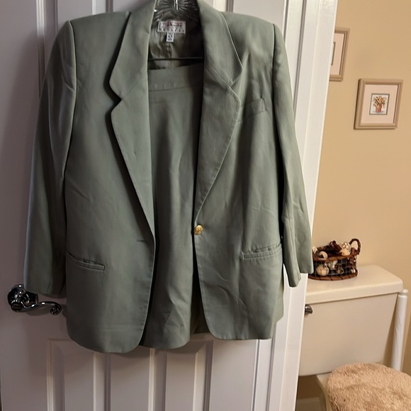 Vintage Talbots Classic Seafoam Green Blazer and Skirt - Picture 1 of 4